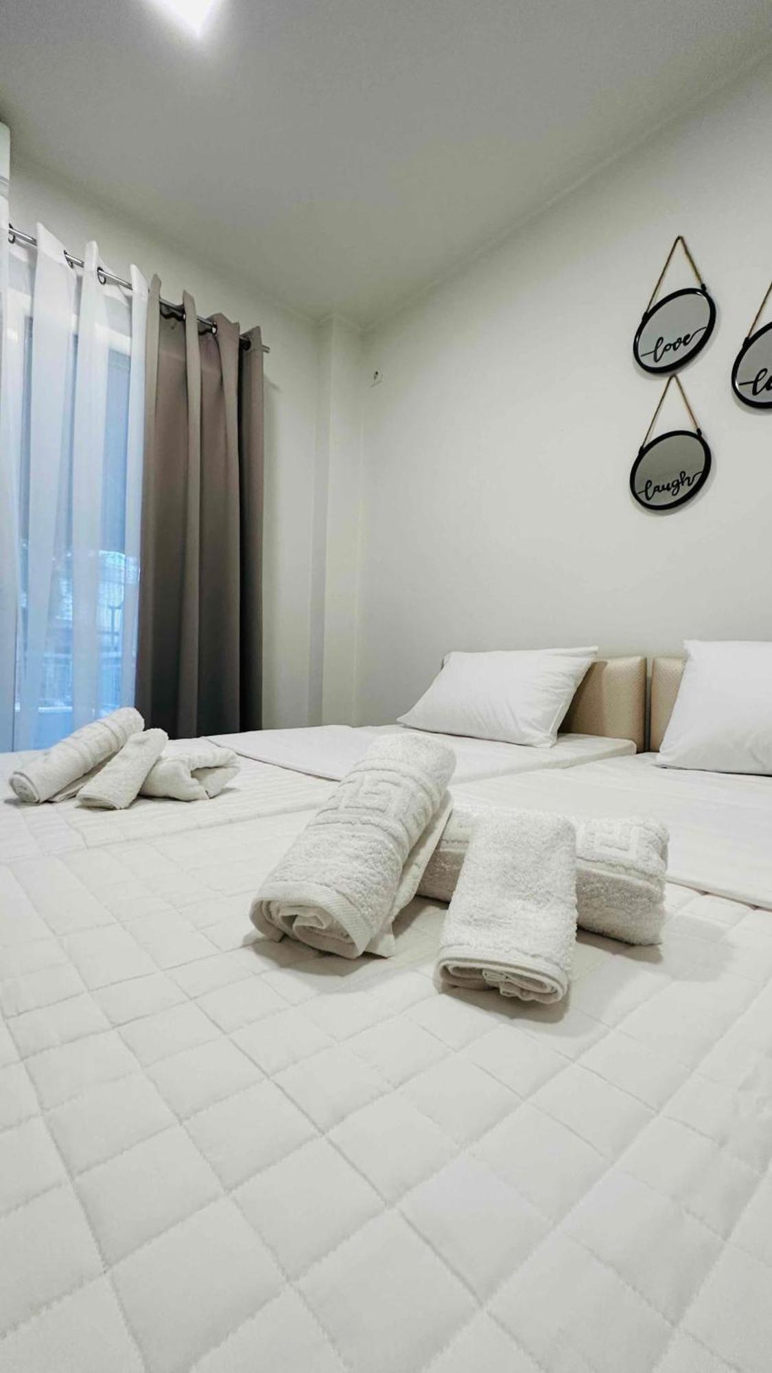 Kris Boy Apartment Athens Exterior photo